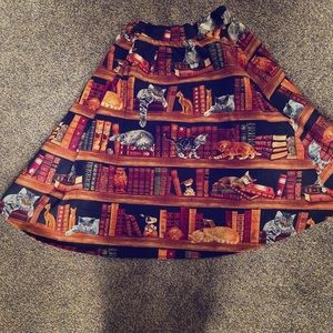 Cat Book Skirt sz:XS